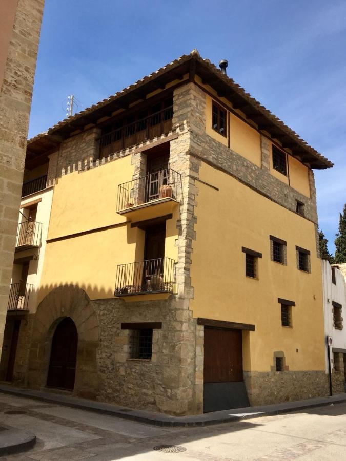 La Casa Amarilla Villa Rubielos De Mora Bagian luar foto