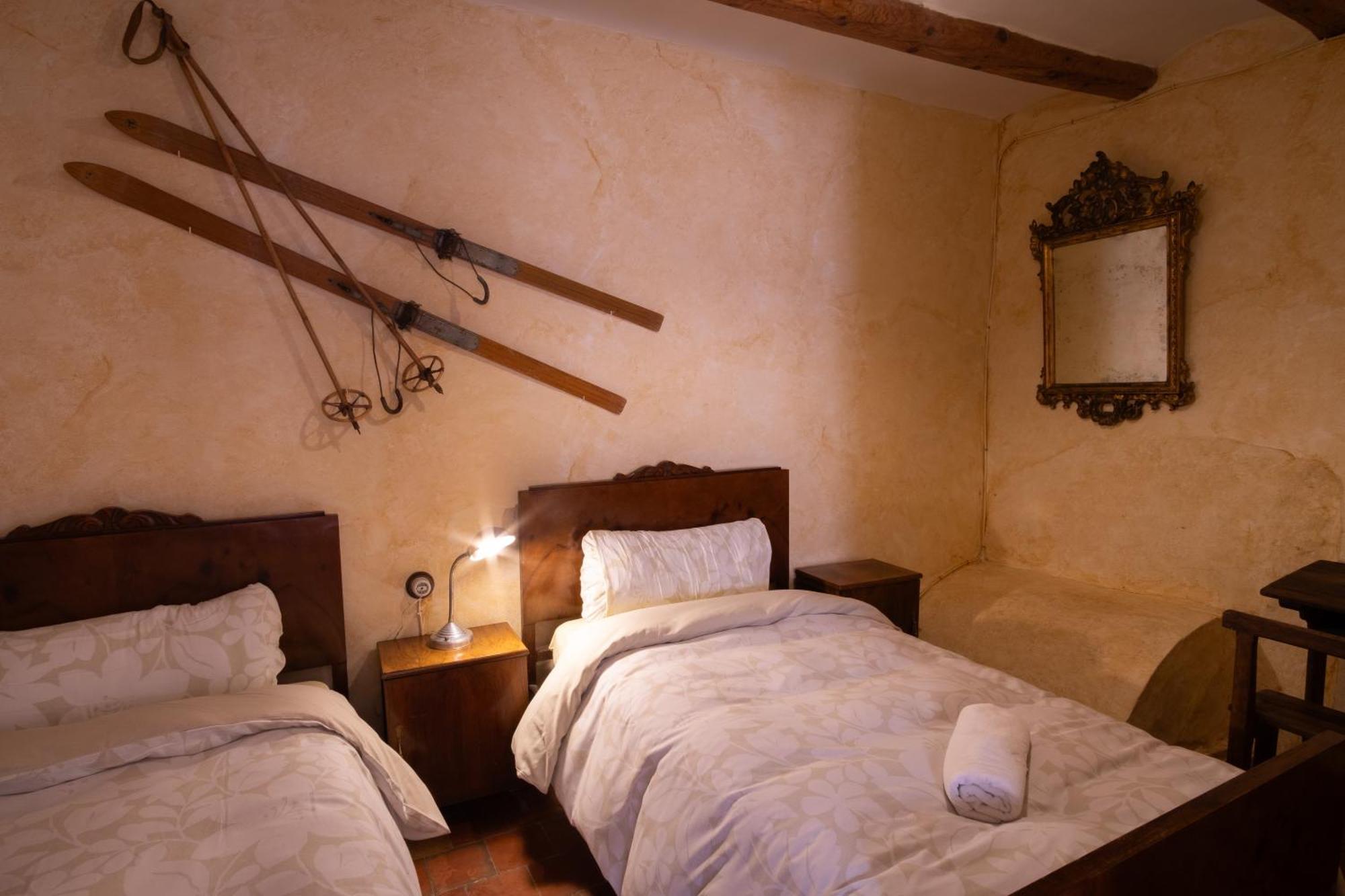 La Casa Amarilla Villa Rubielos De Mora Bagian luar foto
